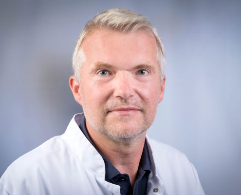 Dr. med.<br />Hinrich Muhle