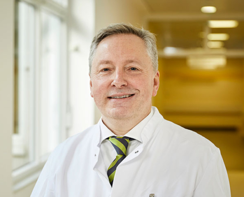 PD Dr. med.<br />Jan Groetzner