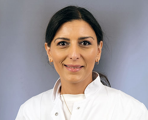 Dr. med.<br />Sally Elakkary
