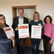 20260324_PI-KLG_Zertifizierung Selbsthilfefreundliches Krankenhaus Gruppenfoto